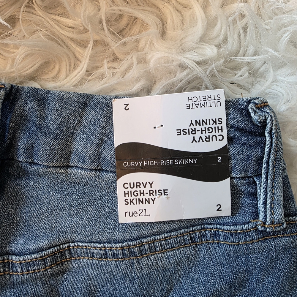 rue21 Curvy High-Rise Skinny Jeans - Light Blue Denim